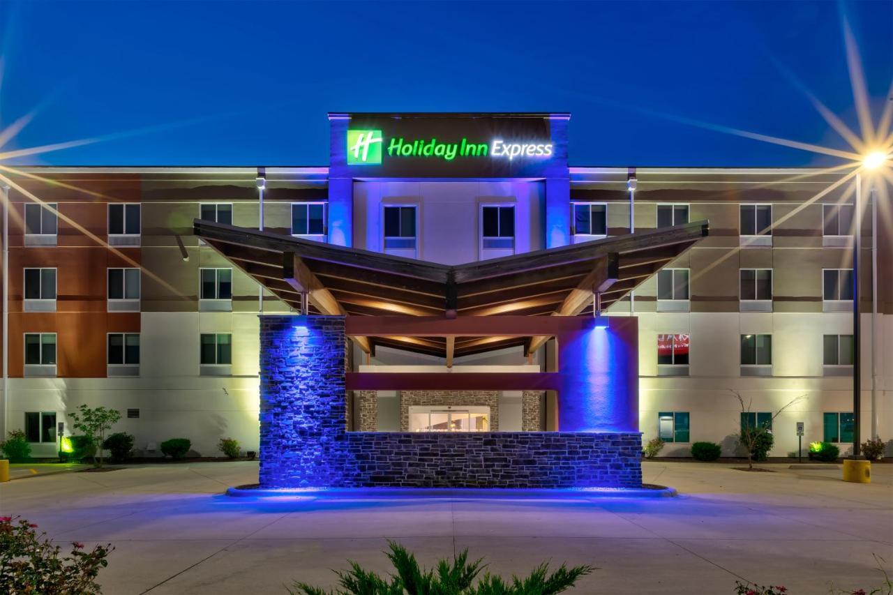 Holiday Inn Express & Suites - Effingham, An Ihg Hotel Kültér fotó